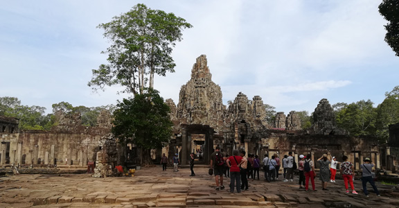 bayon temple angkor wat tour where to go in cambodia