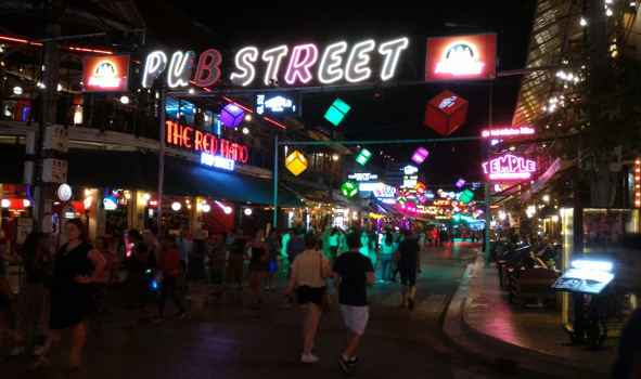 cambodia nightlife places to visit in siem reap pub street